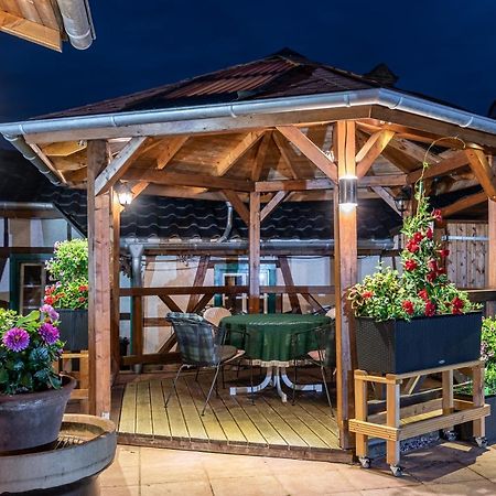 Land-Hotel Zum Schwan, Garni Weilerswist-Metternich, 3 E-Ladestationen, Naehe Phantasialand, Palmenparadies Euskirchen Bagian luar foto