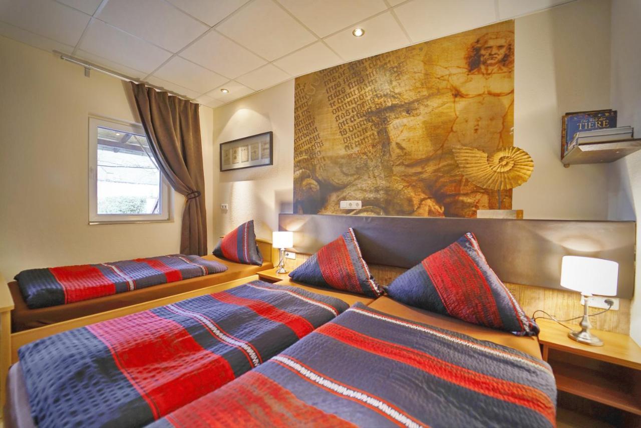 Land-Hotel Zum Schwan, Garni Weilerswist-Metternich, 3 E-Ladestationen, Naehe Phantasialand, Palmenparadies Euskirchen Bagian luar foto