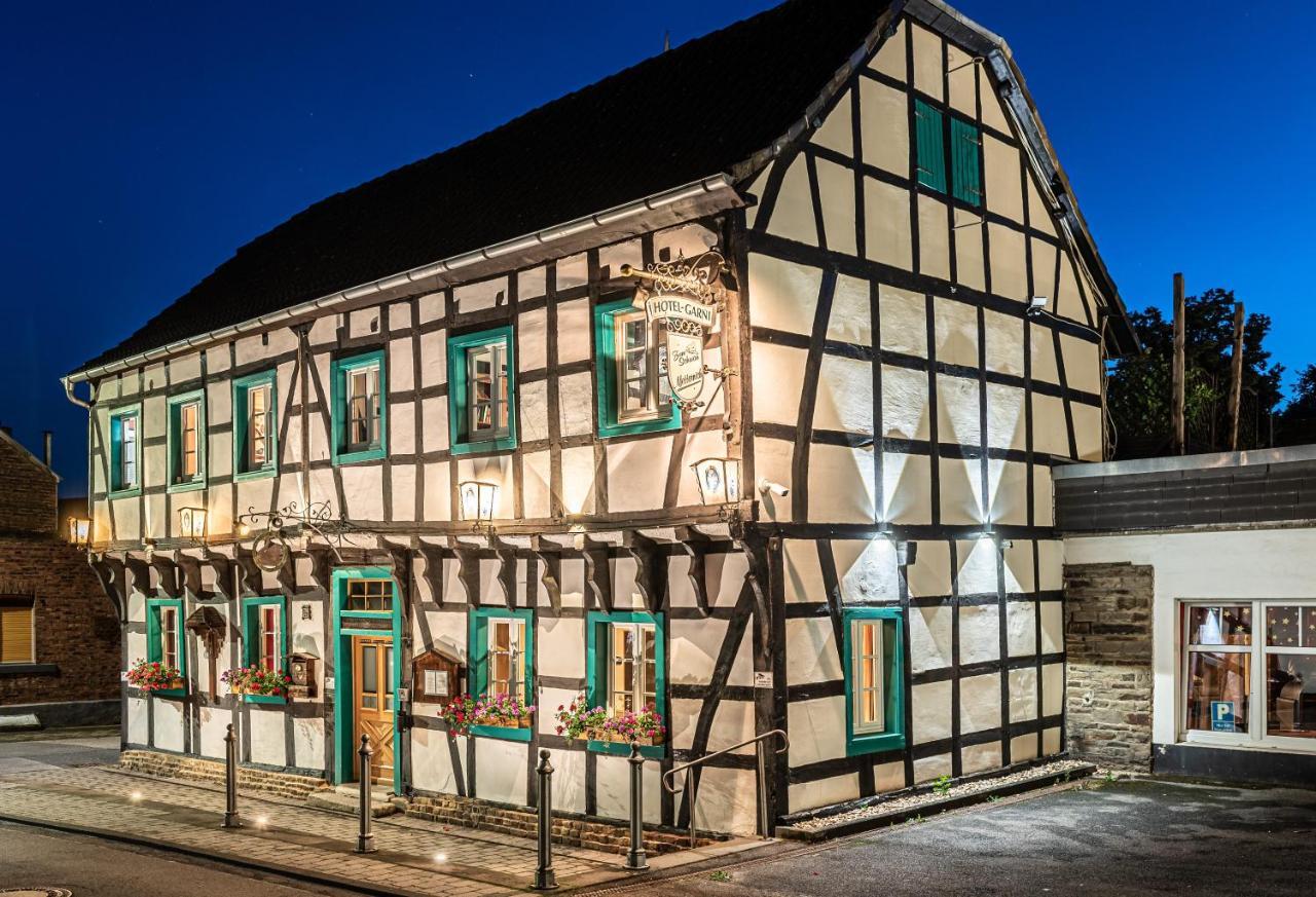 Land-Hotel Zum Schwan, Garni Weilerswist-Metternich, 3 E-Ladestationen, Naehe Phantasialand, Palmenparadies Euskirchen Bagian luar foto